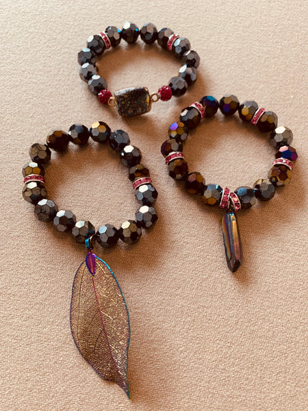 Multi color women’s stack bracket set