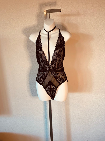 Black body suit