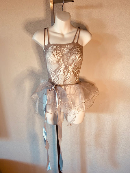 Gray cami top